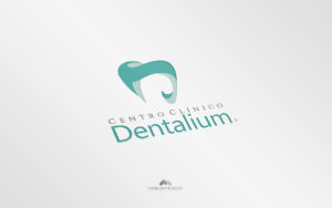 Logo Cetro Clínico Dentalium - Diseño por Marielba Moreno Diseño Gráfico